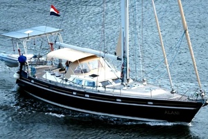ALANI Worth Avenue Yachts