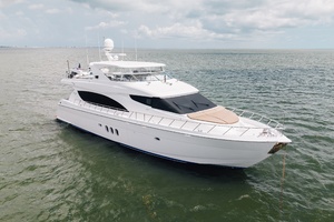 80' Hatteras 2008
