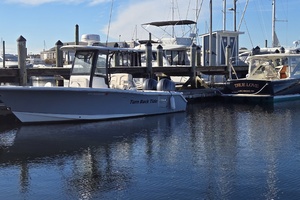 Turn Back Tide 26ft Sea Hunt Yacht For Sale