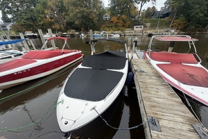 27ft Chaparral Yacht For Sale