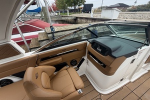 27ft Chaparral Yacht For Sale
