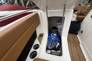 27ft Chaparral Yacht For Sale