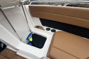 27ft Chaparral Yacht For Sale