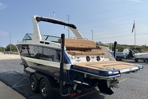 27ft Chaparral Yacht For Sale