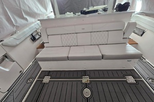 38FT (11M) REGAL