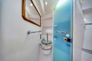 36ft Pursuit Yacht For Sale