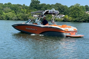22ft Mastercraft Yacht For Sale