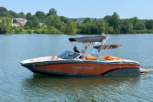 22ft Mastercraft Yacht For Sale
