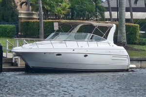 35ft Cruisers Yachts Yacht For Sale