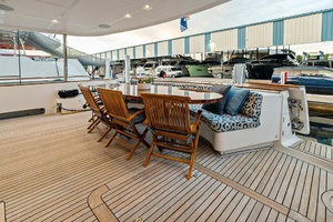 M/Y VIVIERAE II