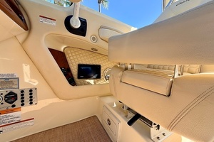 28ft Chris Craft Yacht For Sale