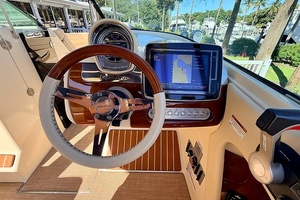 28ft Chris Craft Yacht For Sale