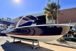 28ft Chris Craft Yacht For Sale