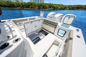35ft Sportsman Yacht For Sale