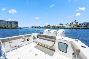 35ft Sportsman Yacht For Sale