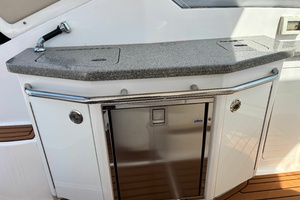 31ft Chaparral Yacht For Sale