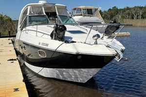 31ft Chaparral Yacht For Sale