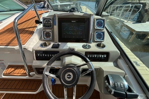 31ft Chaparral Yacht For Sale