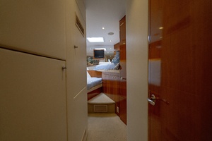 Knot So Fast 54ft Hatteras Yacht For Sale