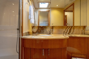 Knot So Fast 54ft Hatteras Yacht For Sale