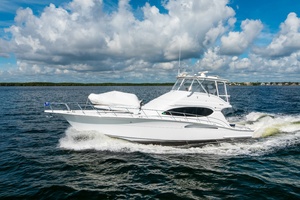 Knot So Fast 54ft Hatteras Yacht For Sale