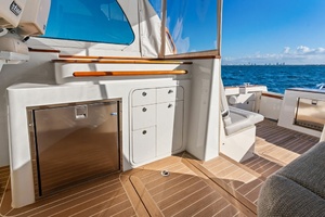 Kalm Harbour 40ft Hinckley Yacht For Sale