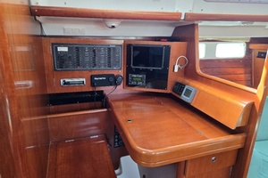 Resilience 47ft Beneteau Yacht For Sale