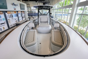 39FT (11.91M) VALHALLA BOATWORKS