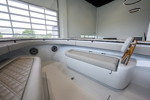39FT (11.91M) VALHALLA BOATWORKS