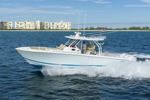 36' Pursuit 2020