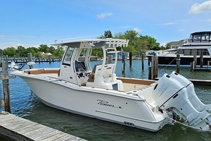 27ft Pioneer Yacht For Sale