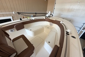 27ft Pioneer Yacht For Sale