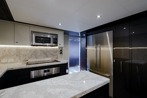 M Y 12 102ft Ocean Alexander Yacht For Sale