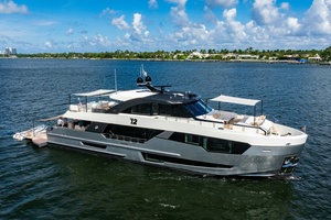 M Y 12 102ft Ocean Alexander Yacht For Sale