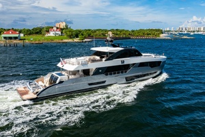 M Y 12 102ft Ocean Alexander Yacht For Sale