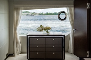 M Y 12 102ft Ocean Alexander Yacht For Sale