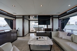 M Y 12 102ft Ocean Alexander Yacht For Sale