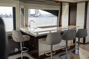 M Y 12 102ft Ocean Alexander Yacht For Sale