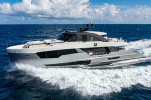 M Y 12 102ft Ocean Alexander Yacht For Sale