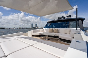 M Y 12 102ft Ocean Alexander Yacht For Sale