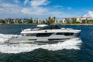 M Y 12 102ft Ocean Alexander Yacht For Sale
