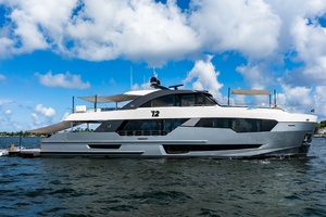 M Y 12 102ft Ocean Alexander Yacht For Sale