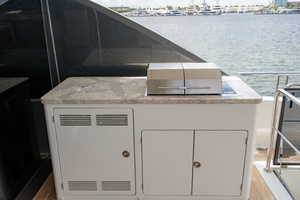 M Y 12 102ft Ocean Alexander Yacht For Sale