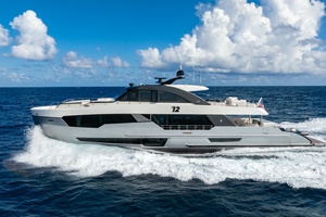 M Y 12 102ft Ocean Alexander Yacht For Sale