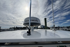 33ft Pursuit Yacht For Sale