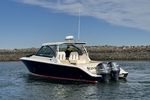 33ft Pursuit Yacht For Sale