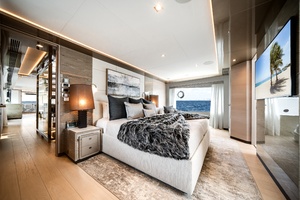 JUST A VACATION 97ft Ocean Alexander Yacht For Sale