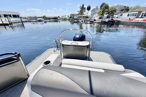 23ft Avalon Yacht For Sale