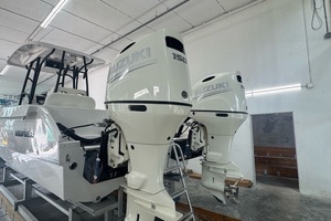 25ft Twin Vee Yacht For Sale