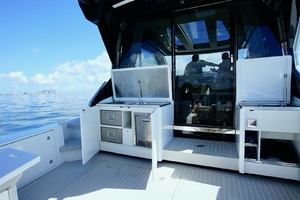 56FT (17.27M) UNIESSE